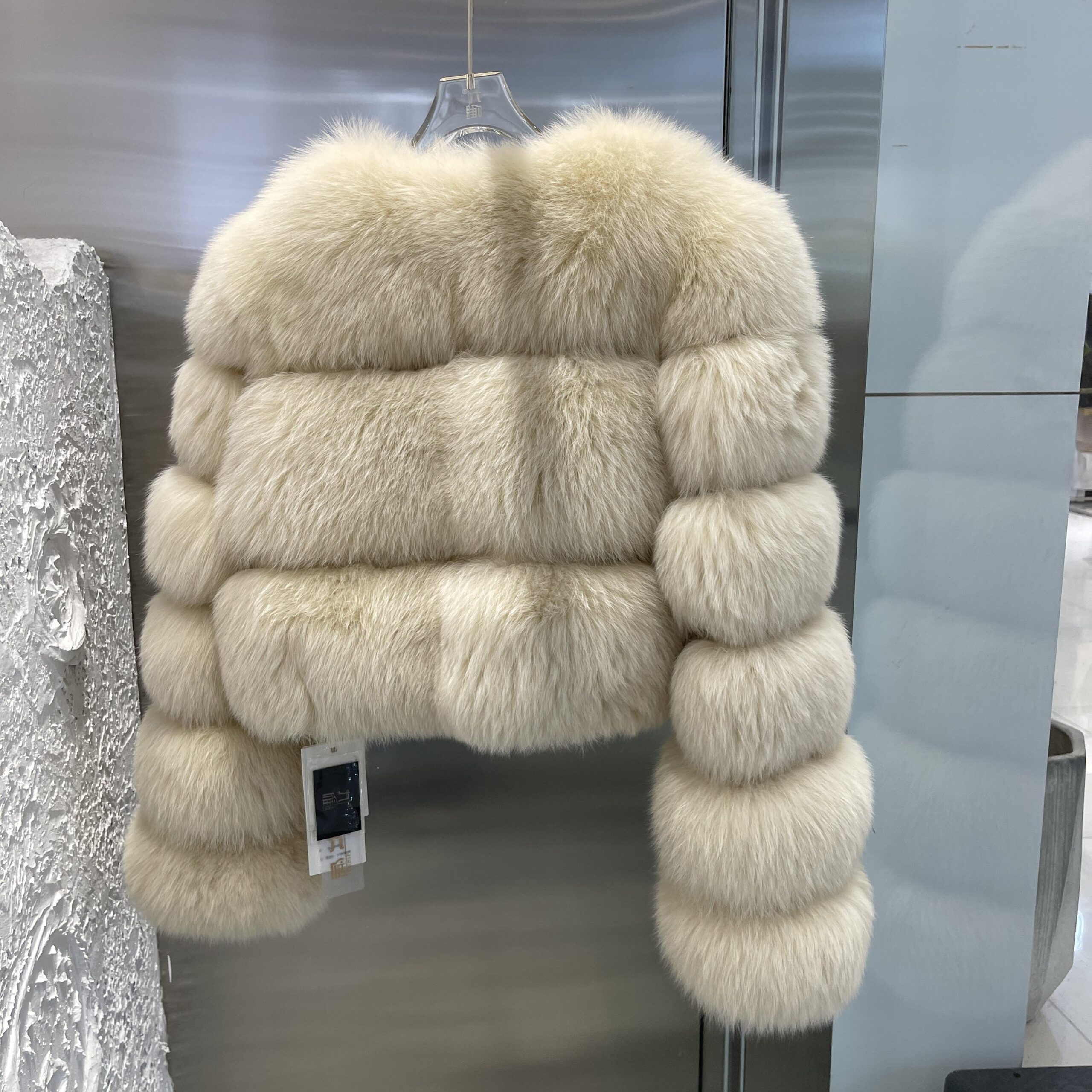 Short Female Winter Fashion Fur Jacket Natural Soft fox Fur Jackets Beige Women fox Fur Coat - Image 2