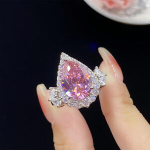 Customize Fine Jewelry 18k Gold 0.55ct-1ct Pear Cut VS Fancy Pink Diamond Ring Natural Jewelry Ring with NGTC Certificate