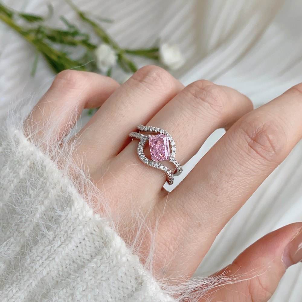 Customize Fine Jewelry 18k Gold 0.55ct-1ct Pear Cut VS Fancy Pink Diamond Ring Natural Jewelry Ring with NGTC Certificate - Image 5